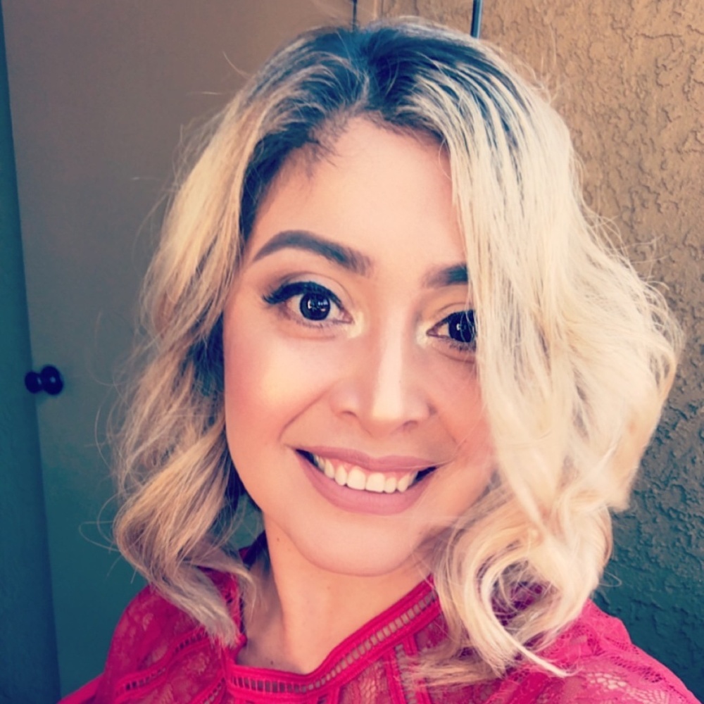 Meet your Posher, Esther